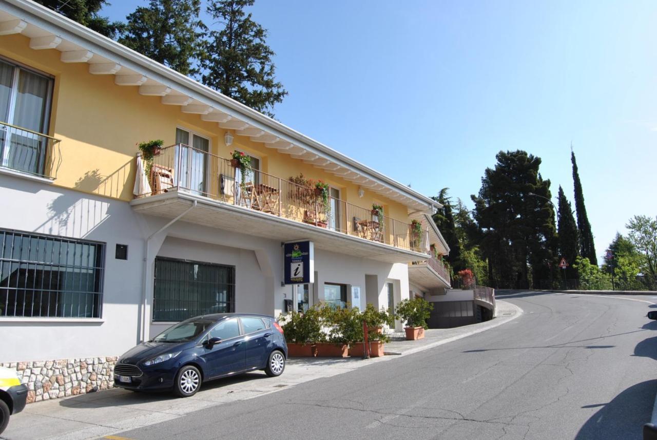 Appartamenti San Pietro - Hotel Gallo Tignale Extérieur photo